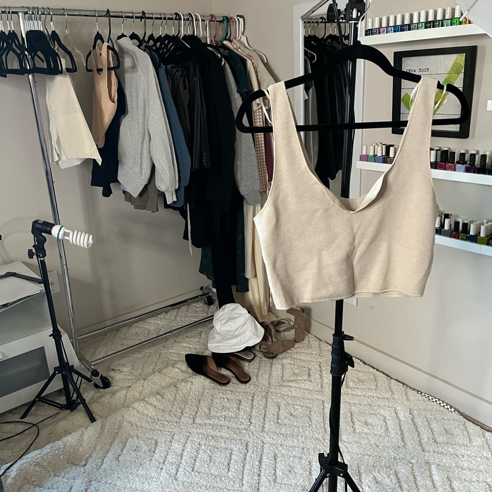 Zara sweater top